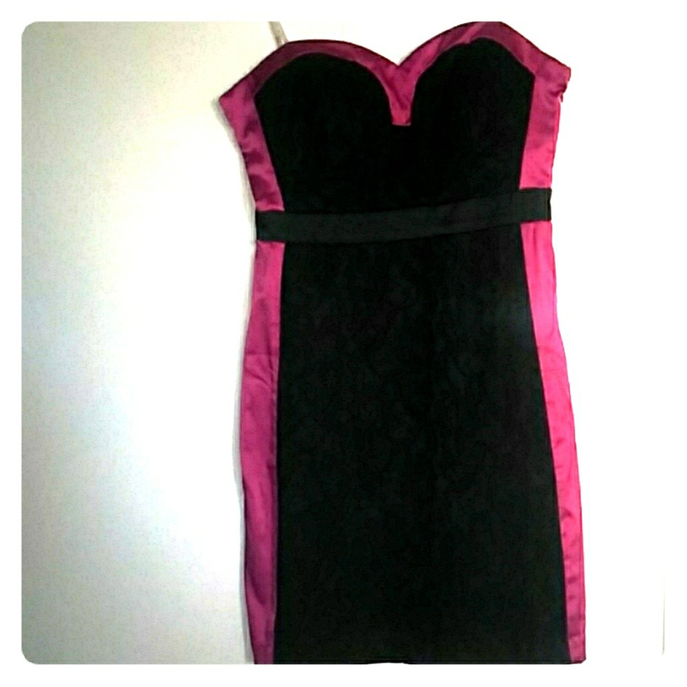 Fuschia and lace sweetheart dress NWOT